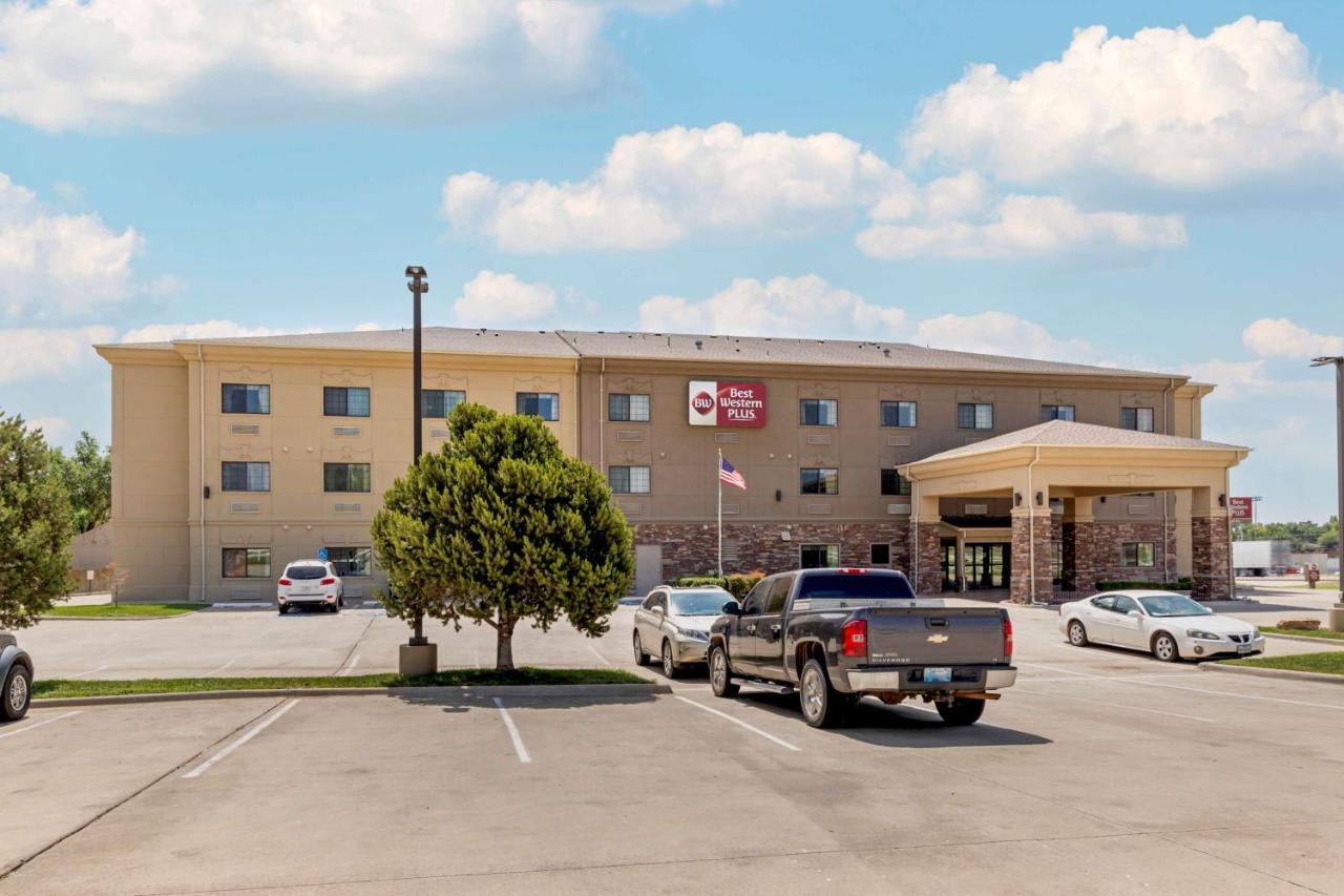 Clarendon Best Western Plus Red River Inn מראה חיצוני תמונה
