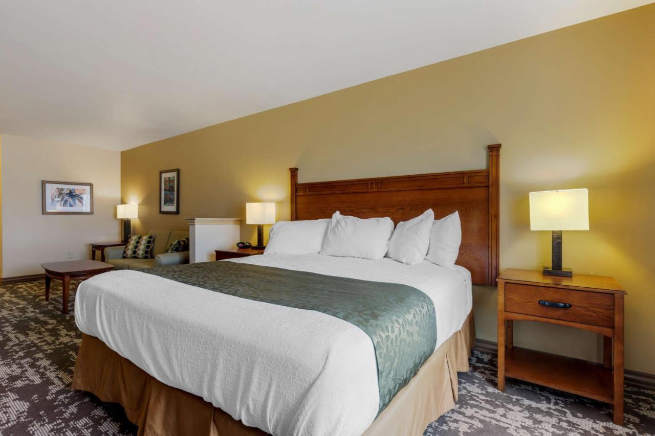 Clarendon Best Western Plus Red River Inn מראה חיצוני תמונה