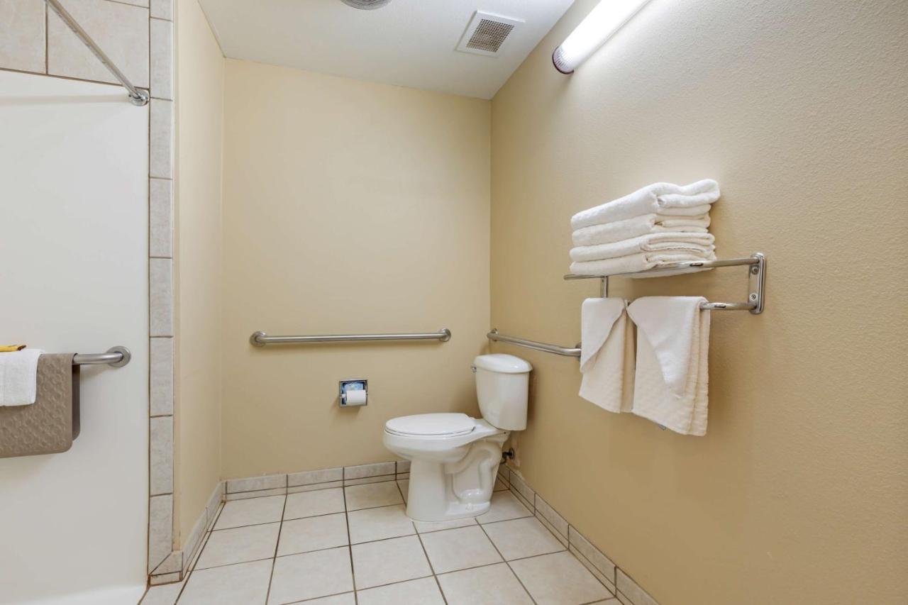 Clarendon Best Western Plus Red River Inn מראה חיצוני תמונה