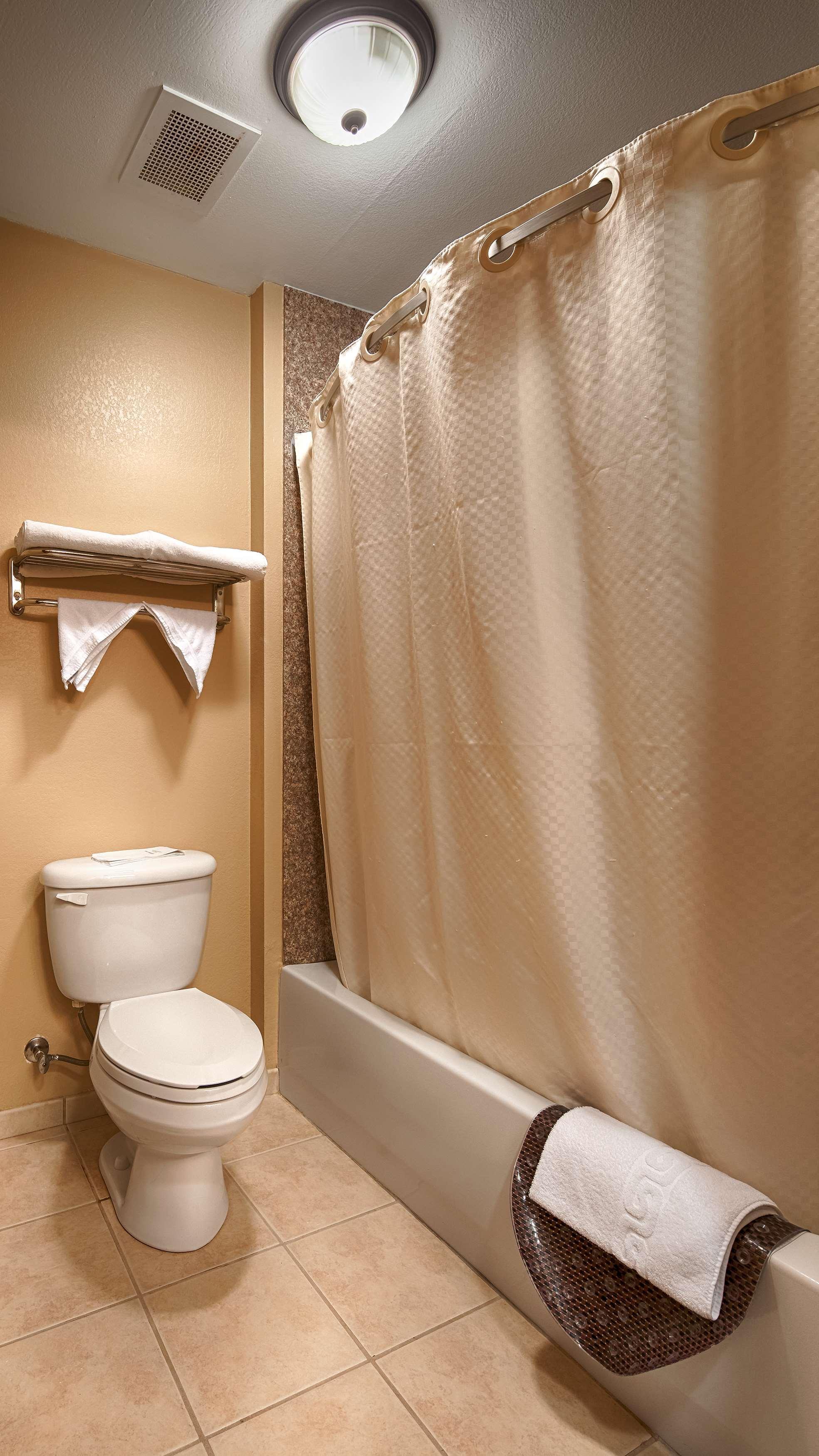 Clarendon Best Western Plus Red River Inn מראה חיצוני תמונה